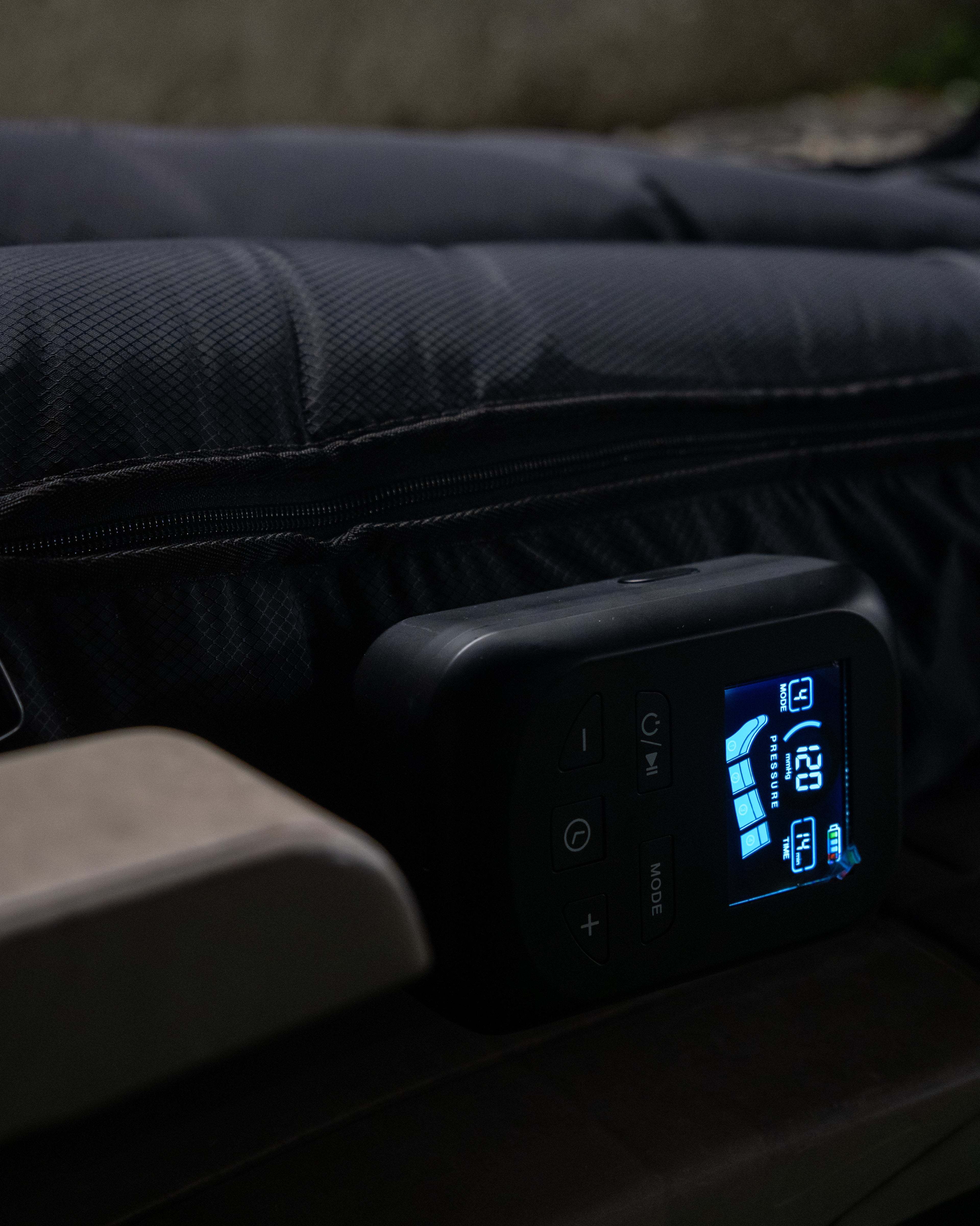 Appareil de Pressothérapie & Récupération Musculaire Professionnel – Intelligent & Connecté Dex Recovery model - Pro E